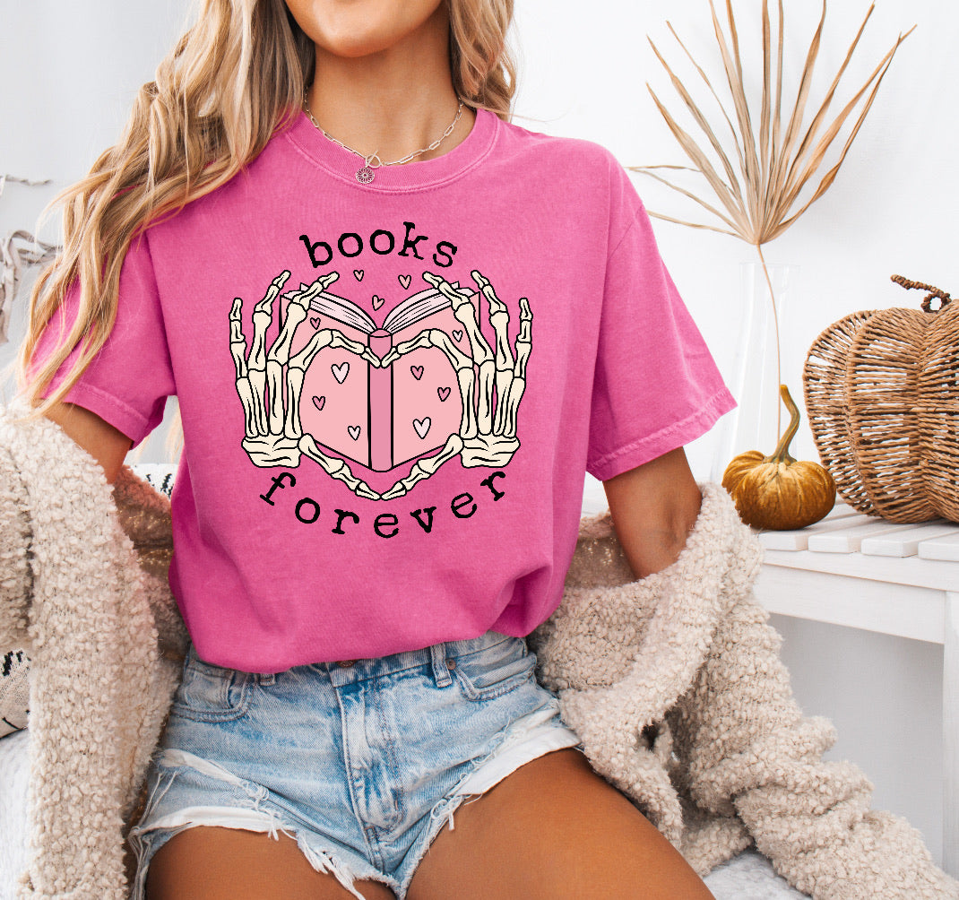 Skeleton Heart Books Forever Shirt – Cozy & Stylish Comfort Colors Tee for Book Lovers