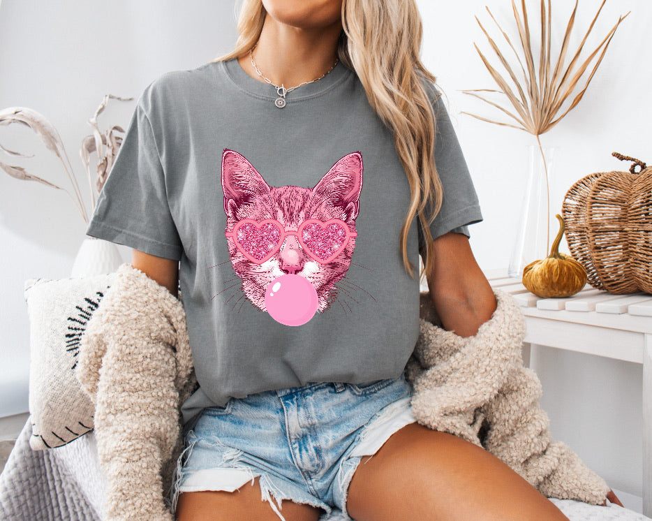 Pink Cat Blowing Bubble Gum Shirt – Fun & Comfortable Comfort Colors Tee for Cat Mamas