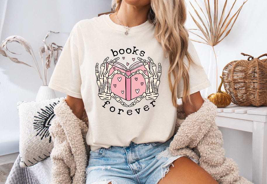 Skeleton Heart Books Forever Shirt – Cozy & Stylish Comfort Colors Tee for Book Lovers