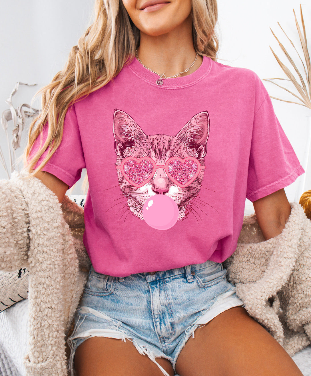 Pink Cat Blowing Bubble Gum Shirt – Fun & Comfortable Comfort Colors Tee for Cat Mamas