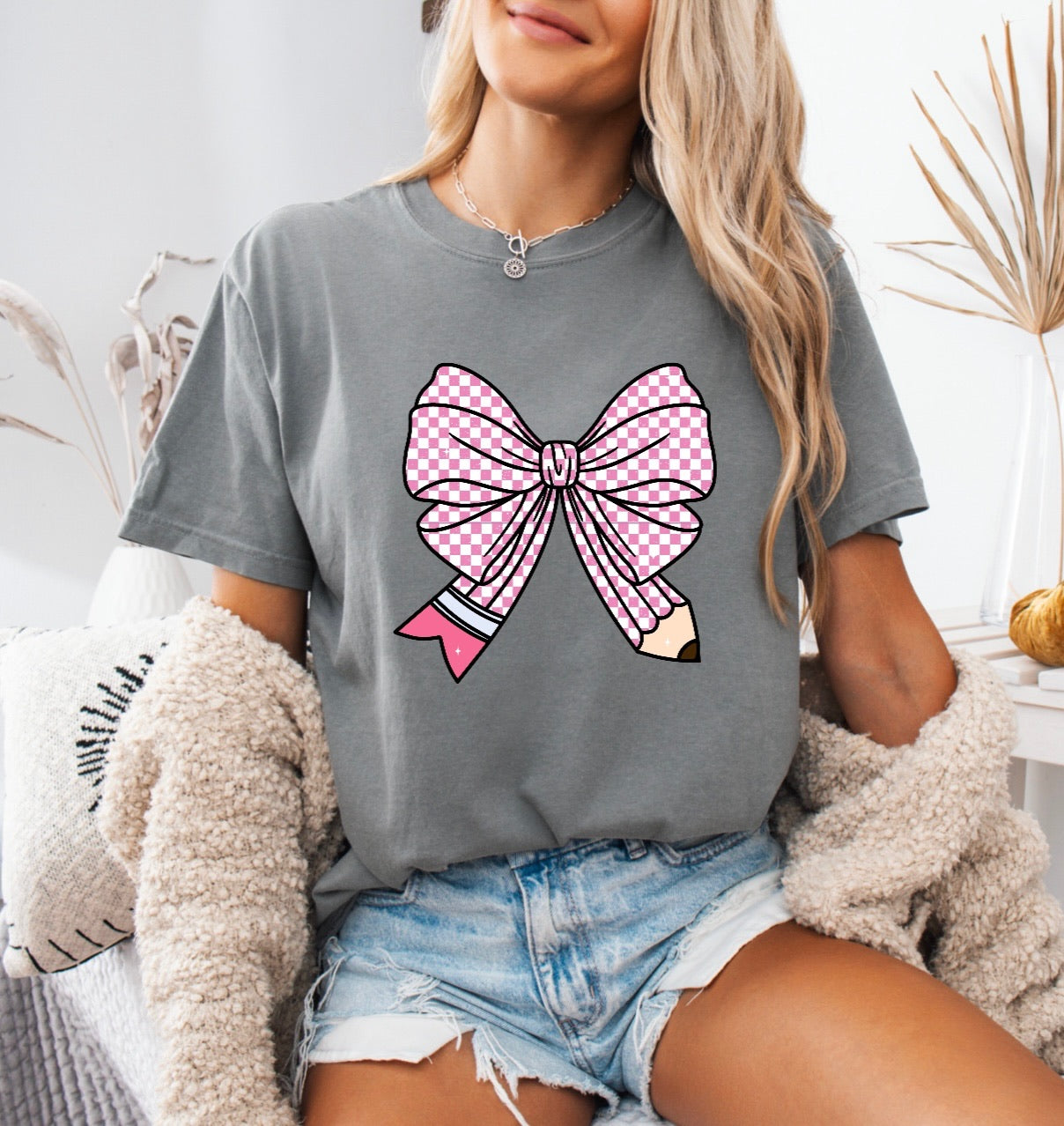 Pink Checkered Pencil Bow Teacher Shirt – Comfort Colors