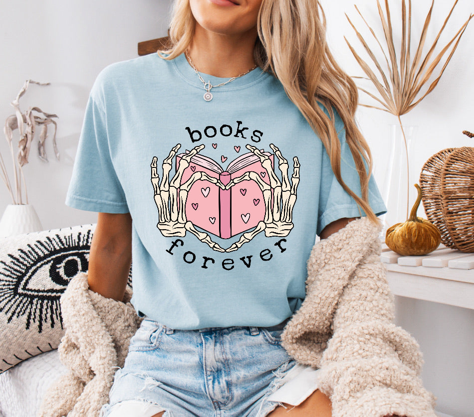 Skeleton Heart Books Forever Shirt – Cozy & Stylish Comfort Colors Tee for Book Lovers