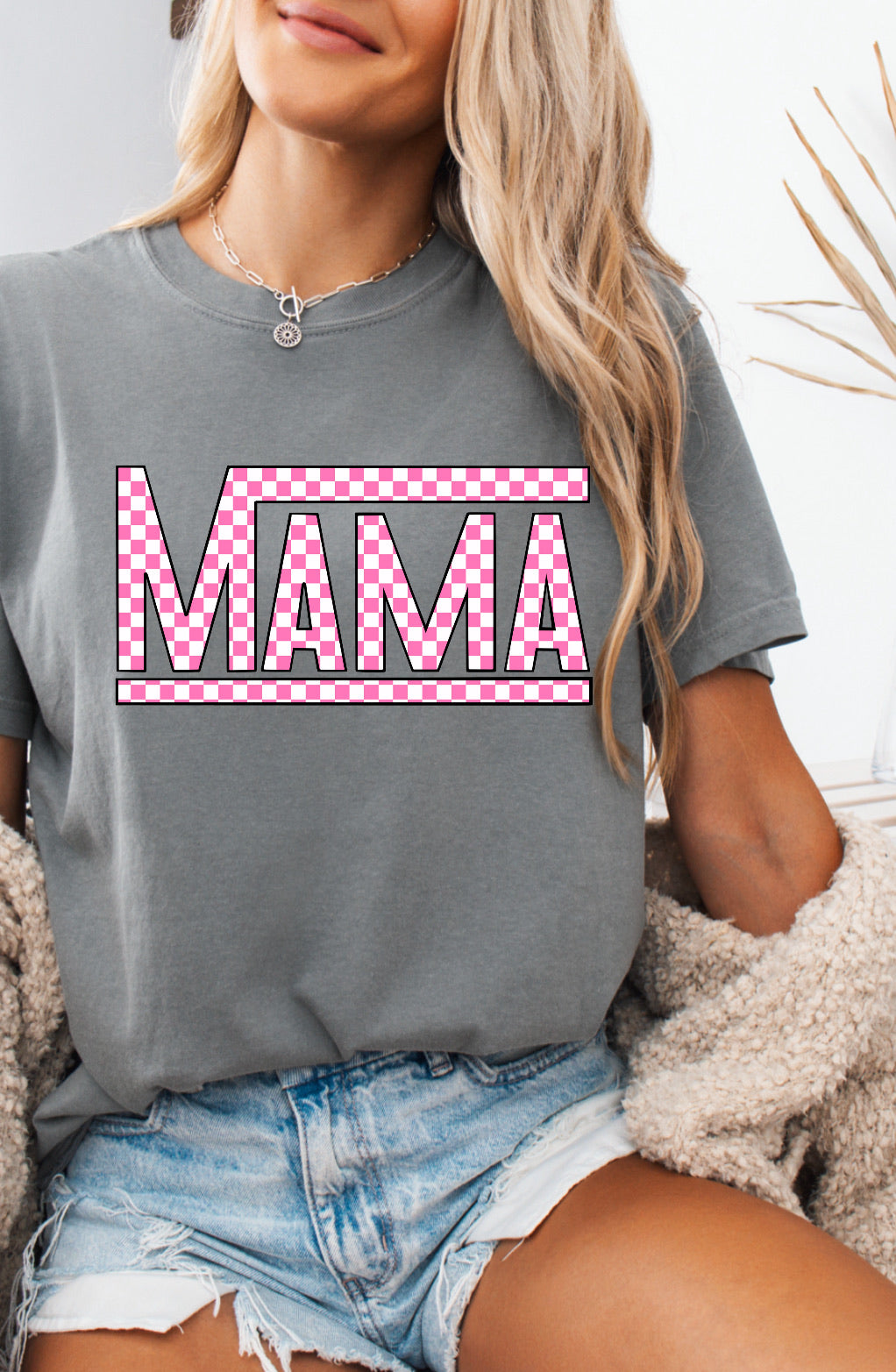 Pink Checkered Mama Shirt – Stylish & Comfortable Comfort Colors Tee for Race Moms